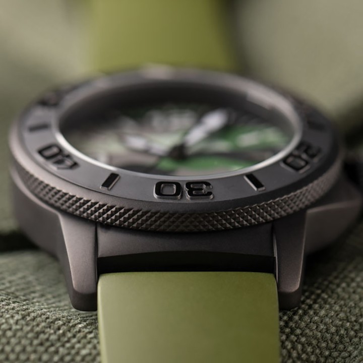 AQUA PVD CAMO GREEN