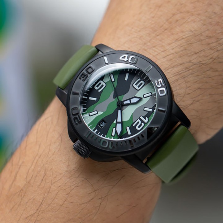 AQUA PVD CAMO GREEN