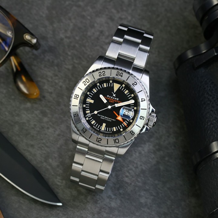 SHARKMASTER GMT STEEL