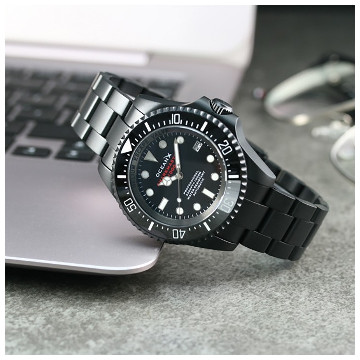SHARKMASTER 1000 All Black