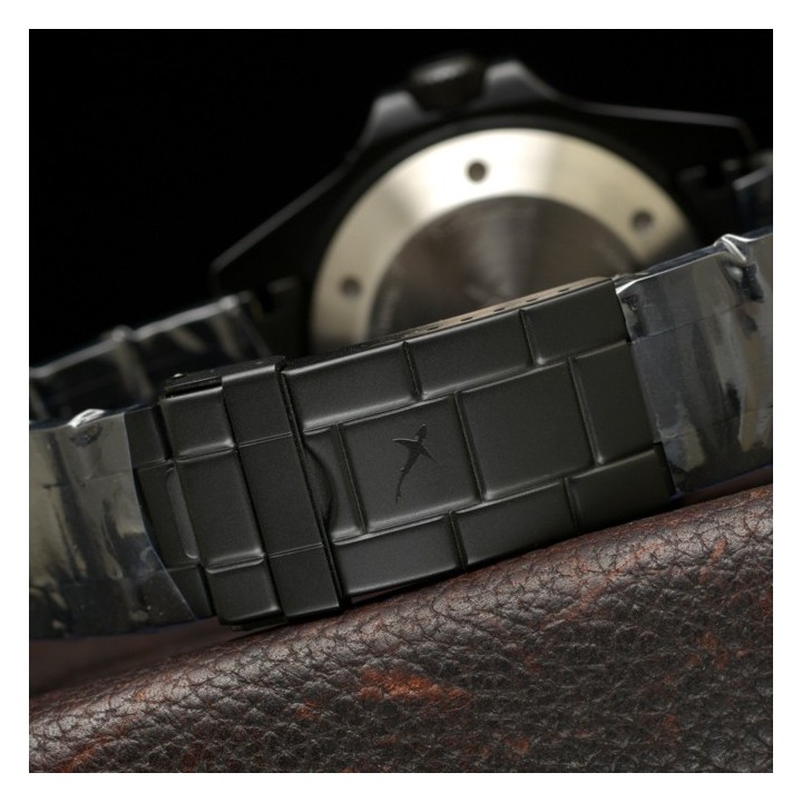 SHARKMASTER 1000 All Black