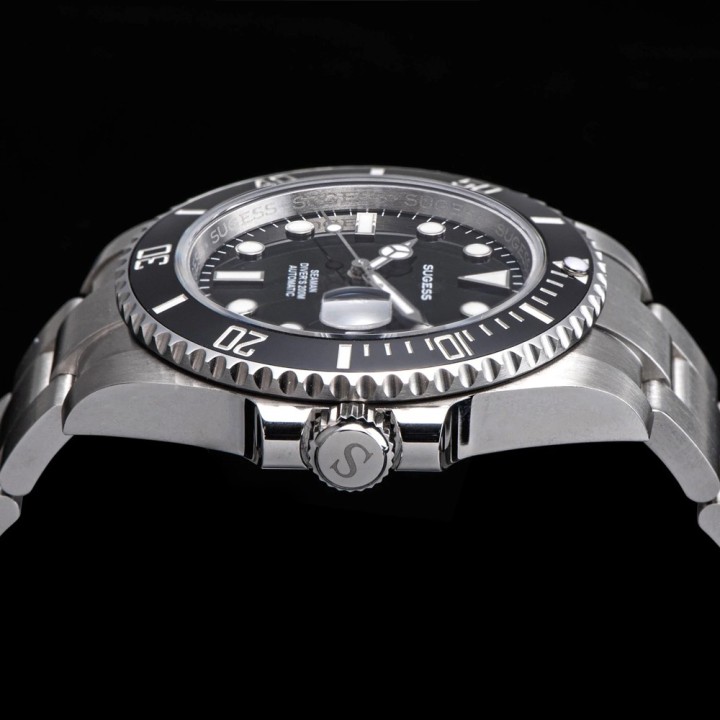 SUGESS S421 Sub Black