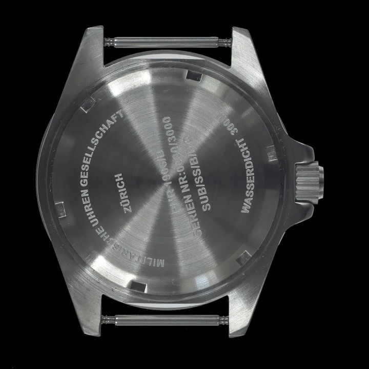 MWC 300m / 1000ft Stainless Steel Quartz Military Divers