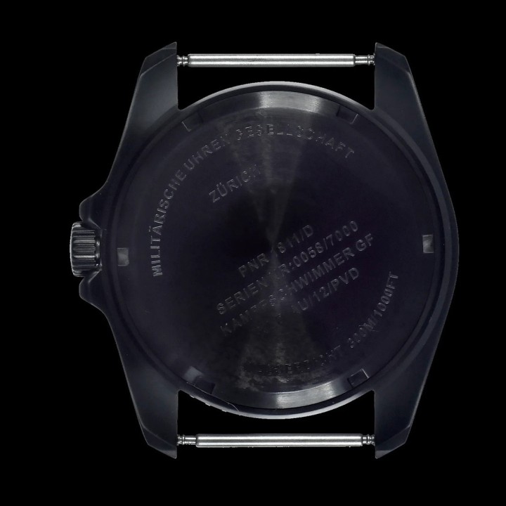 12 Military Divers Watch in PVD Steel Case (Quartz)