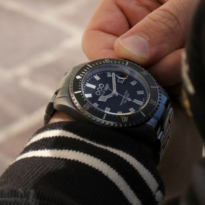 CASANOVA BLACK - ULTRA DISTRESSED