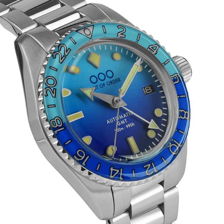 BOMBA BLU AUTOMATIC GMT - ULTRA BRUSHED