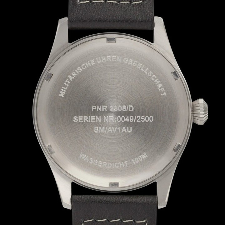 Classic 40mm Stainless Steel Aviator
