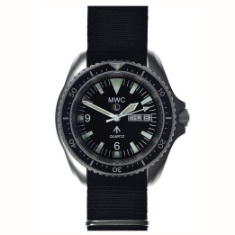 1999-2001 Pattern Quartz Day/Date Military ANSE FISSE