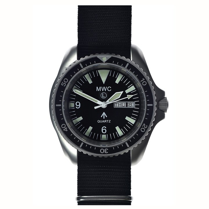 1999-2001 Pattern Quartz Day/Date Military BARS SOLID FIXED