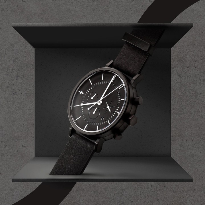 Eon Black