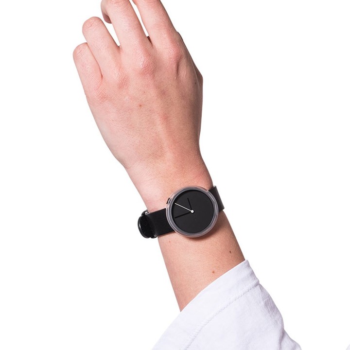 Prism Black