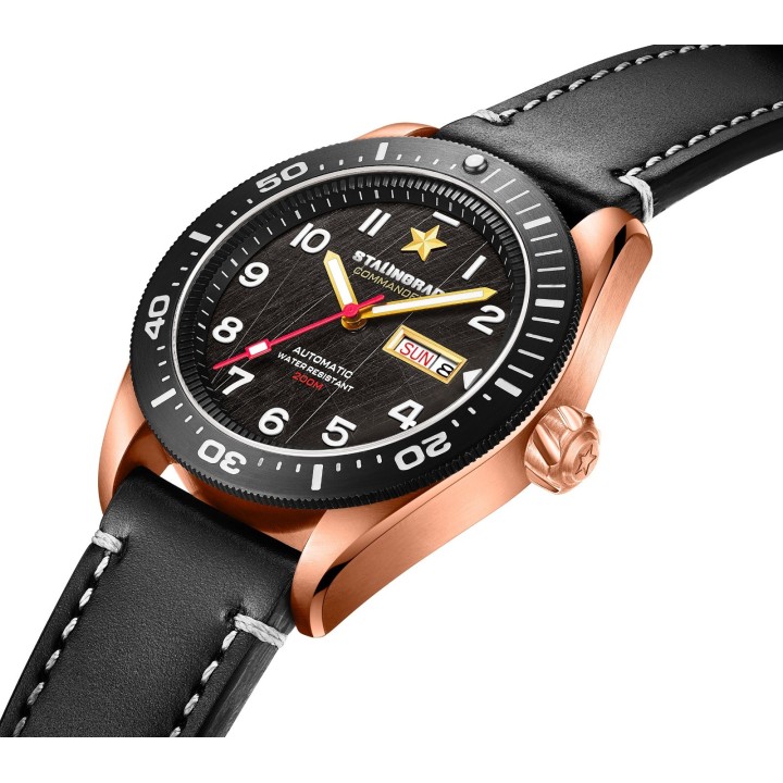Commander Black Dial Black Leather Strap
