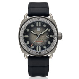 TITANIUM Defender Grey Lunar Dial Black Silicon Strap
