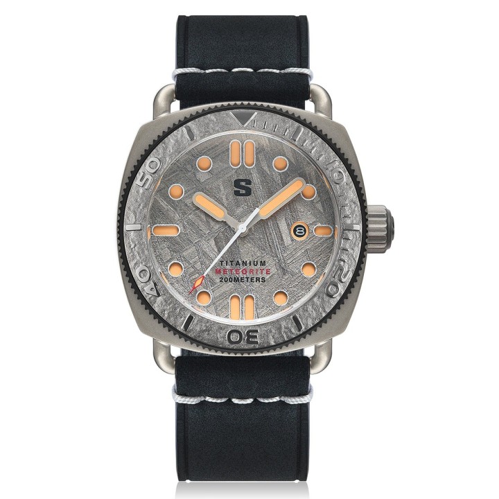 TITANIUM Defender Grey Meteorite Dial Black Leather Strap