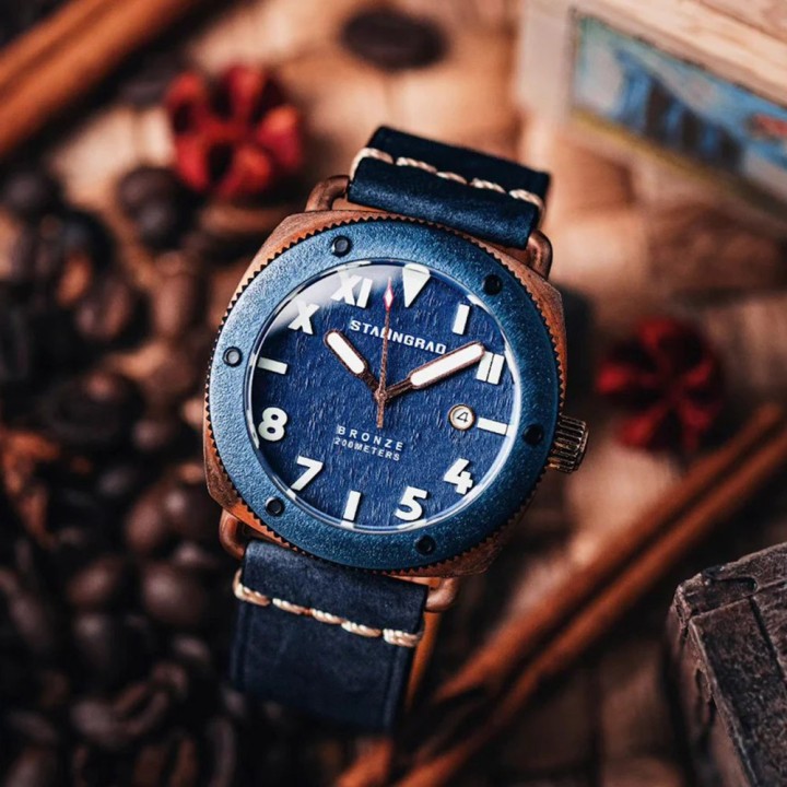Bronze Defender 200M Deep Blue Dial Black Leather Strap