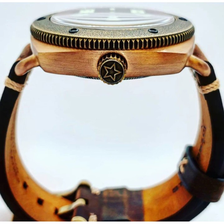 Bronze Defender 200M Black Dial Black Leather Strap