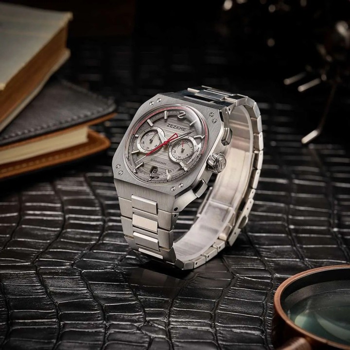Night Hawk Chronograph Gray Dial with Steel Grey Case 40.5mm