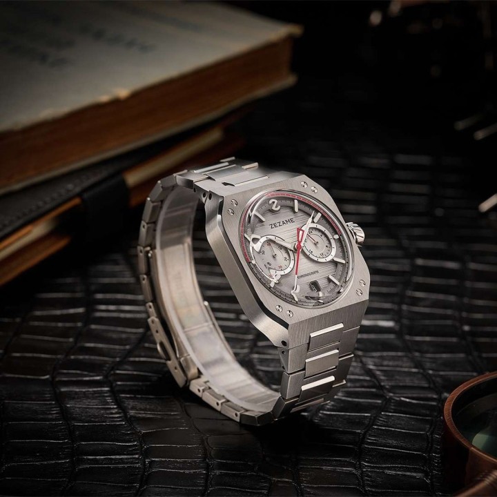 Night Hawk Chronograph Gray Dial with Steel Grey Case 40.5mm