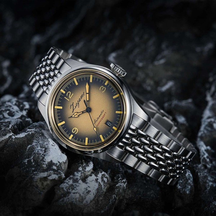 Eyes Orange Stainless Steel watch 38mm