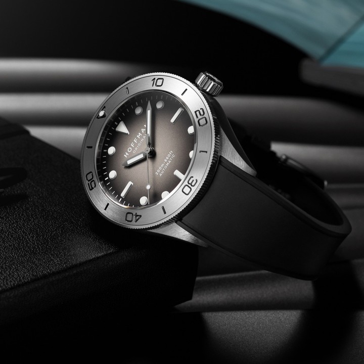 DIVER 40 GHOST