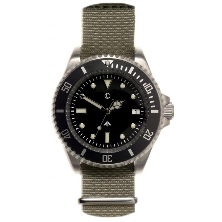 300m / 1000ft Steel Swiss Quartz Military Divers Watch (Unbranded)