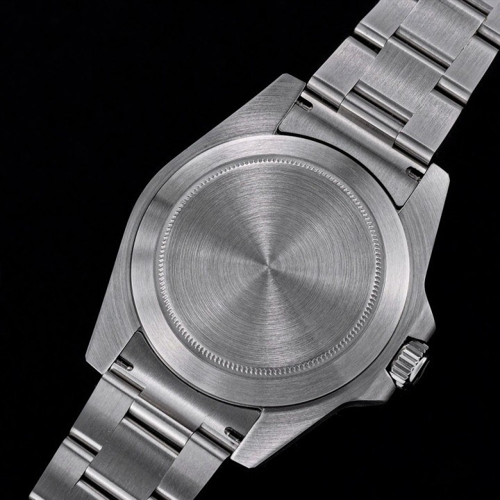 Sugess S463 White BB GMT