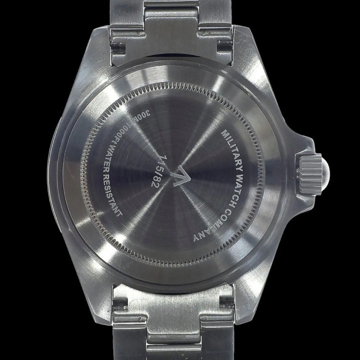 MWC 24 Jewel 1982 Pattern 300m Automatic Military Divers (sterile)