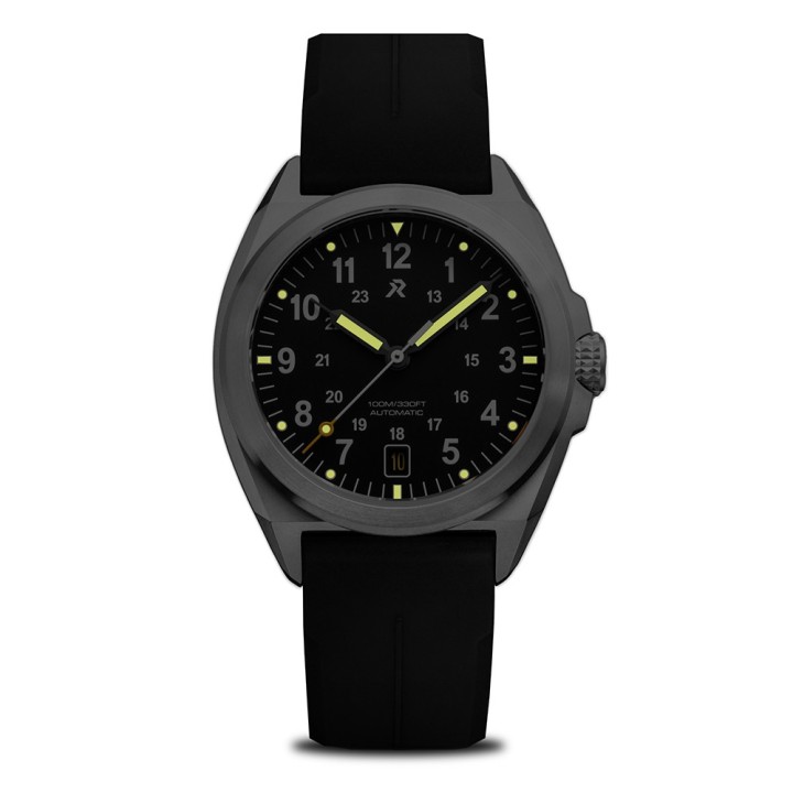 VALOUR 38 - Carbon Black