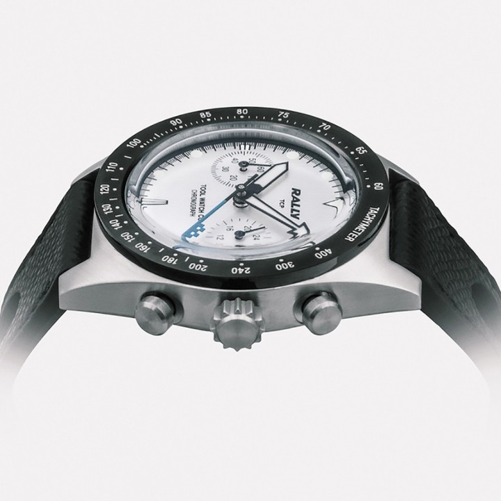 TWCO. RALLY BLUE ON SILVER