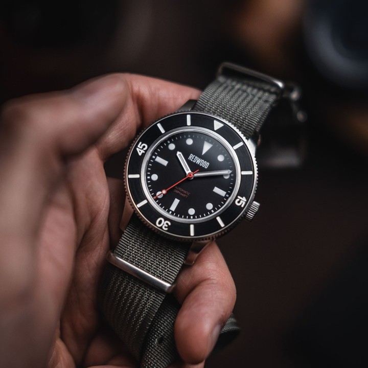 Tactical v3 - MIL-SPEC (Solar)