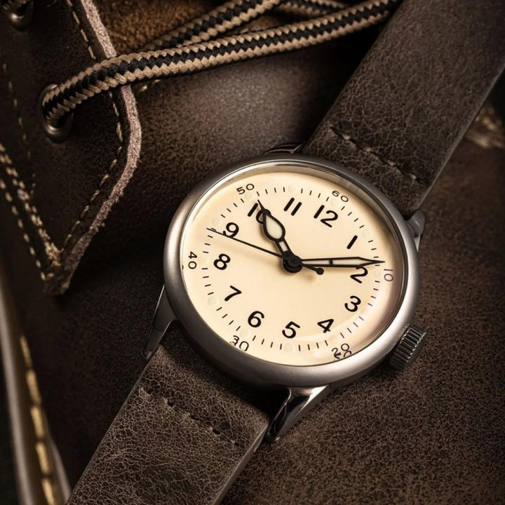 Service Watch - White Leather 42mm