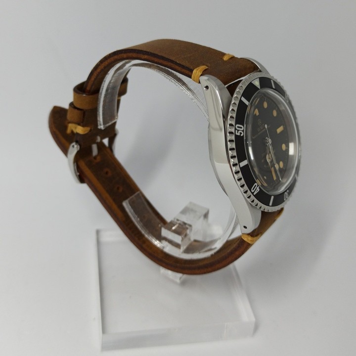 Royal Marine Brown Vintage (Cassa e vetro leggermente graffiati e cinturino leggermente usato)