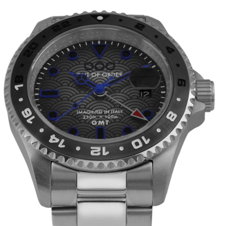 GMT TOKYO SHIBUYA  - ULTRA BRUSHED SWISS MADE (BRACCIALE LEGGERMENTE GRAFFIATO)