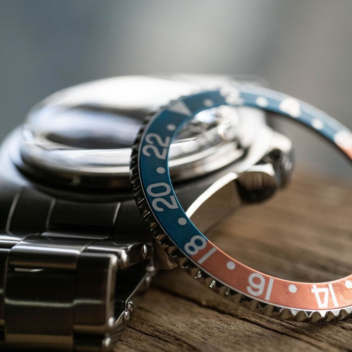 Sanford MKII – Interchangeable Bezel
