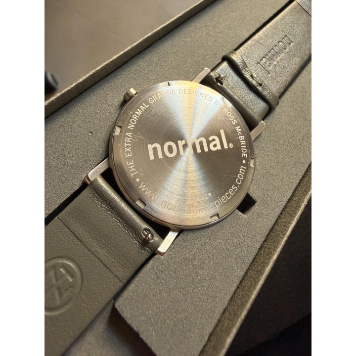 Extra Normal Grande (fondello leggermente graffiato)