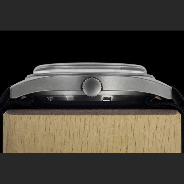 W10 Hand Wound Mechanical Watch