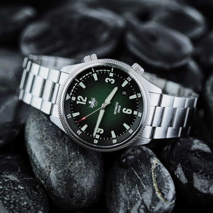 Storm Corsair 200M Automatic Diver PY063A Green