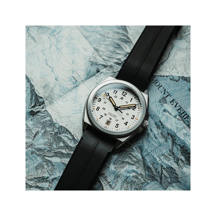 VALOUR 38 - Whistler White
