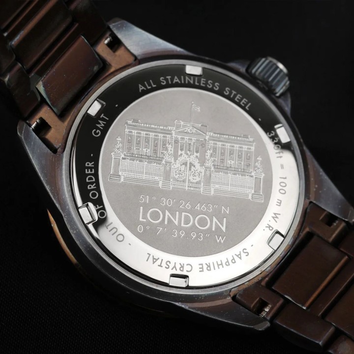 SWISS GMT LONDON BUCKINGHAM PALACE - ULTRA DISTRESSED