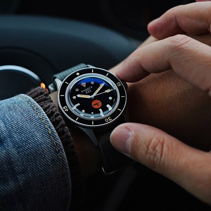 "Spectre" Mil-Spec Skin Diver 200M