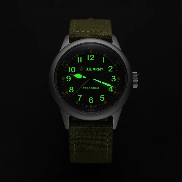 A-11 U.S. Army Topo Black Automatic
