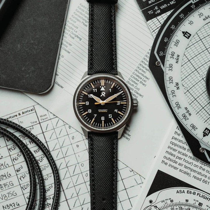 Resolute Type A - Carbon Black