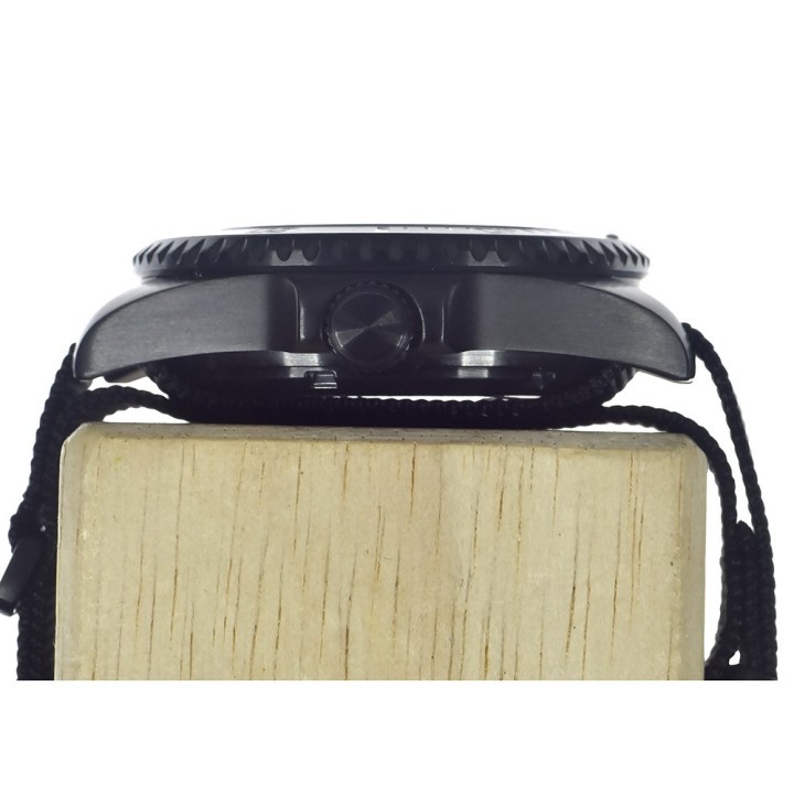 24 Jewel 300m Auto Submariner Black PVD Steel (Sterile)