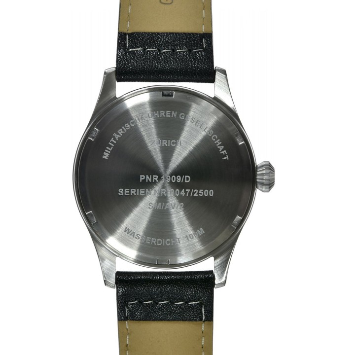 Classic 40mm Aviator Hybrid Movement