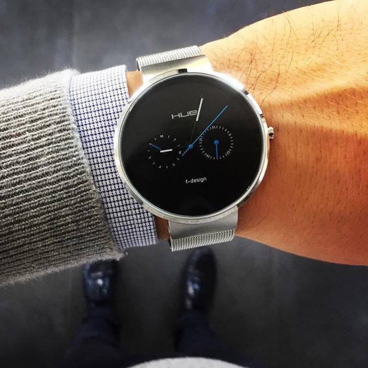 H30 BLACK DIAL