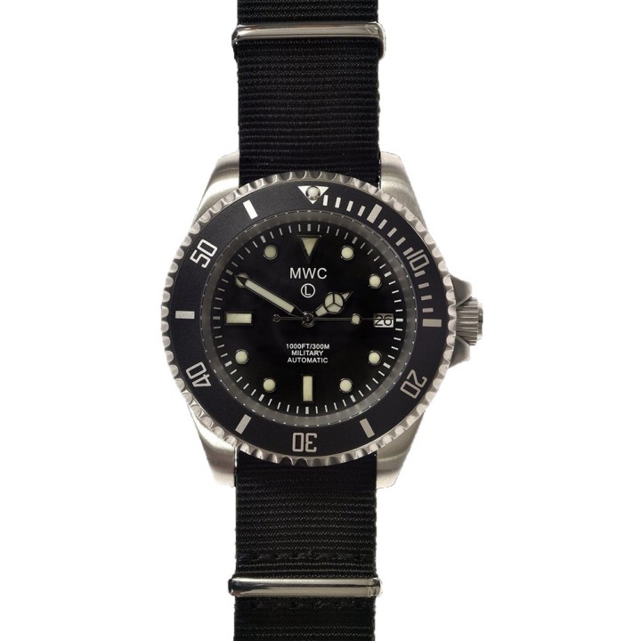 24 Jewel 300m Stainless Automatic Submariner