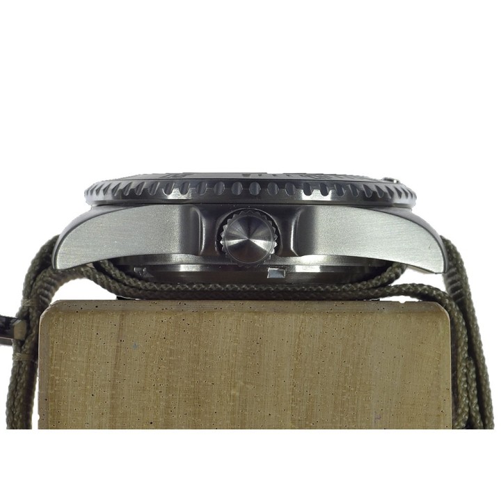 24 Jewel 300m Stainless Automatic Submariner