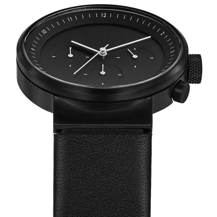 Kiura Black