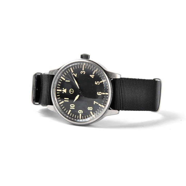 Classic 44mm XL Retro Design Military Watch with 12 Hour Dial Format