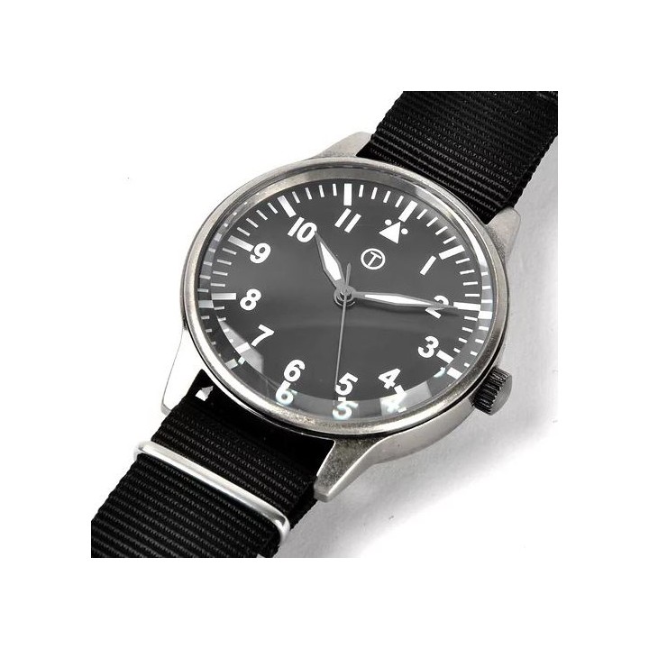 Classic Retro 44mm XL Design Military Watch with 12 Hour Dial Format